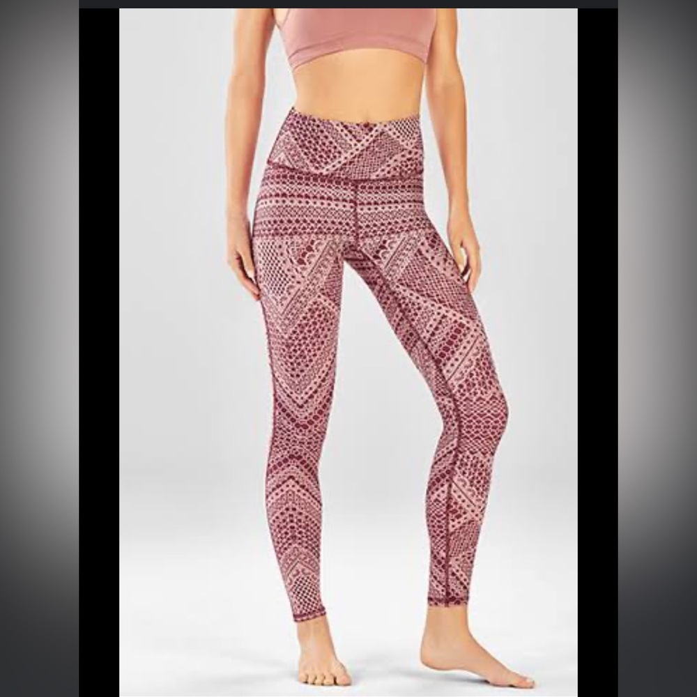 Fabletics size M Define Power Hold High Waisted